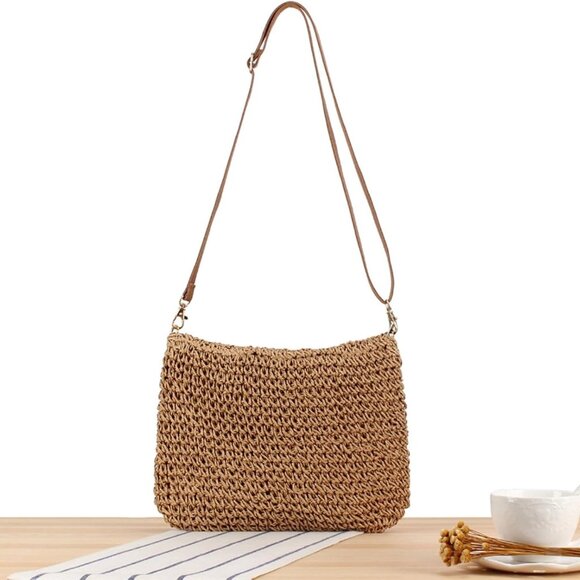 Sustainable Woven Crossbody Bag with Floral Design - Ideal for Beach Vacations - Picture 9 of 9